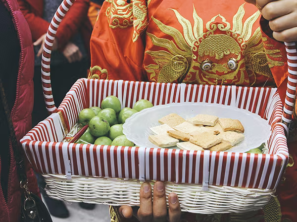 Tiệm vàng lớn xếp hàng dài, tiệm vàng nhỏ ế chỏng chơ ảnh 4 Tiệm vàng lớn xếp hàng dài, tiệm vàng nhỏ ế chỏng chơ ảnh 4