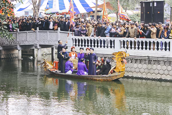 Biển người về trẩy hội Lim ảnh 7