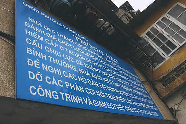 Đương đầu với tử thần ở những khu tập thể cũ Hà Nội ảnh 2 Đương đầu với tử thần ở những khu tập thể cũ Hà Nội ảnh 2