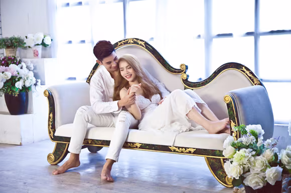 Yến Trang “lả lơi” bên hotboy Hồ Vĩnh Khoa ảnh 3