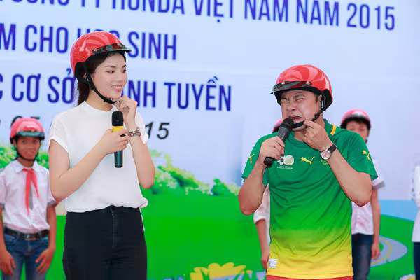 Hoa hậu Kỳ Duyên diễn hài cùng Xuân Bắc, Tự Long ảnh 5