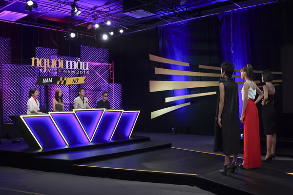 Vietnam’s Next Top Model 2015 sốc với màn loại kép ảnh 5