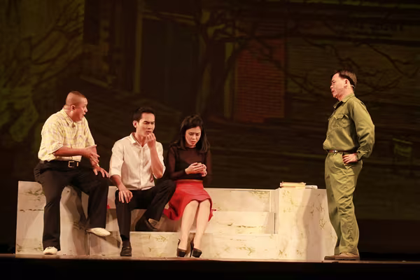 Siêu mẫu Trúc Nguyễn "lấn sân" sân khấu kịch ảnh 6 Siêu mẫu Trúc Nguyễn "lấn sân" sân khấu kịch ảnh 6