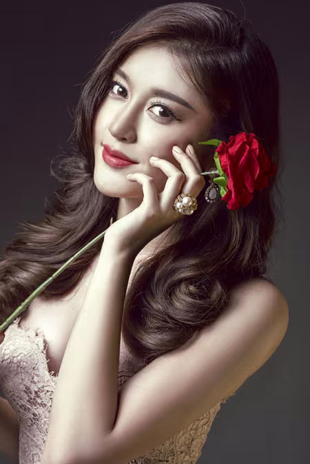 Á hậu Huyền My khoe đường cong cực quyến rũ ảnh 6