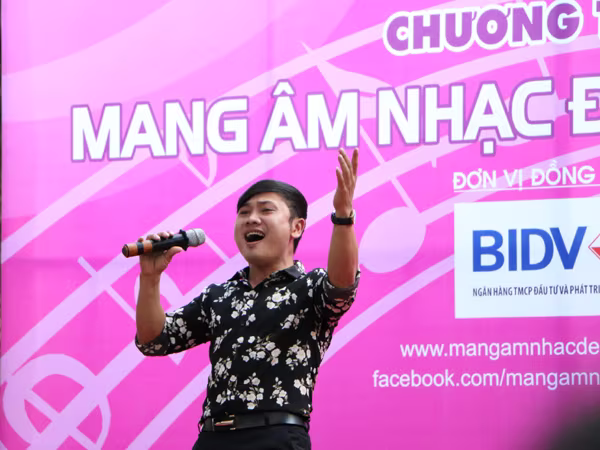 Chiến Thắng - Trà My "khuấy đảo" Bệnh viện Đa khoa tỉnh Vĩnh Phúc ảnh 15 Chiến Thắng - Trà My "khuấy đảo" Bệnh viện Đa khoa tỉnh Vĩnh Phúc ảnh 15