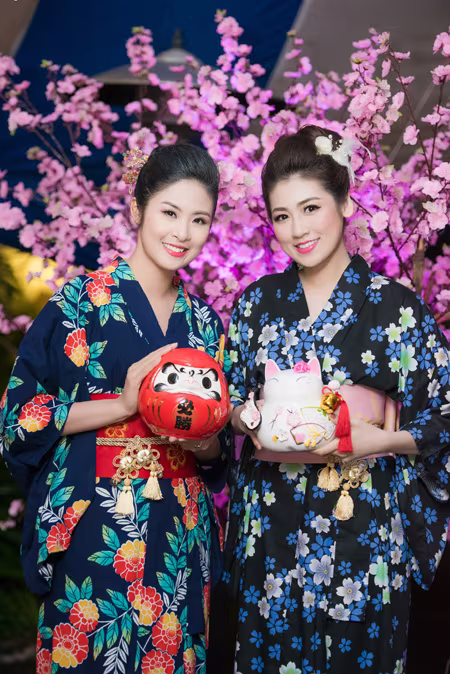 Ngọc Hân, Tú Anh "đọ sắc" trong trang phục kimono ảnh 7 Ngọc Hân, Tú Anh "đọ sắc" trong trang phục kimono ảnh 7