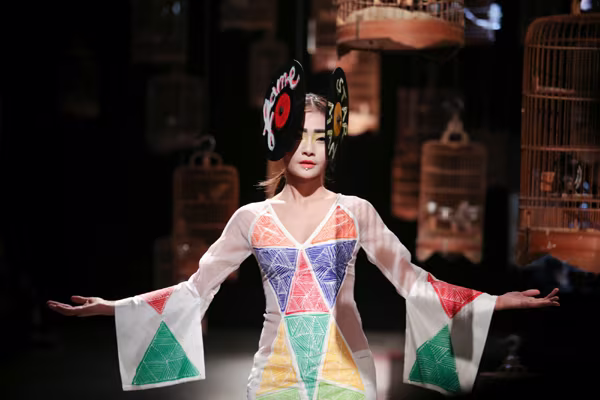 VFW Thu Đông 2016: Tiếng chim hót cùng Haute Couture ảnh 10 VFW Thu Đông 2016: Tiếng chim hót cùng Haute Couture ảnh 10