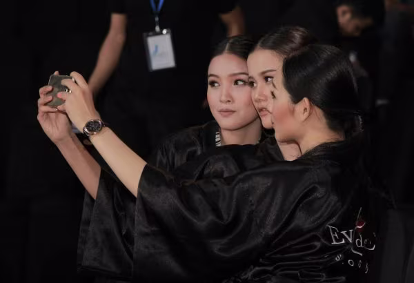 Dàn mẫu Next Top Model "độc chiếm" sàn diễn thời trang tại Hà Nội ảnh 9