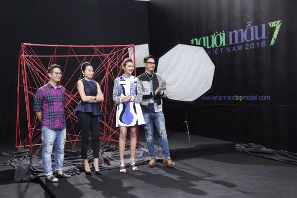 Thí sinh Vietnam’s Next Top Model mùa thứ 7 "nghẹt thở" trong chiếc lồng dây thừng ảnh 9 Thí sinh Vietnam’s Next Top Model mùa thứ 7 "nghẹt thở" trong chiếc lồng dây thừng ảnh 9
