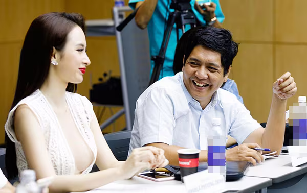 Đi tuyển bạn diễn, Angela Phương Trinh diện đồ gợi cảm khoe vòng 1 ảnh 1 Đi tuyển bạn diễn, Angela Phương Trinh diện đồ gợi cảm khoe vòng 1 ảnh 1