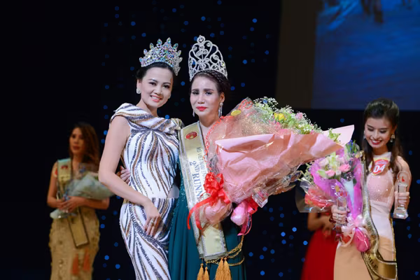 Lê Thanh Thúy đăng quang Hoa hậu Doanh nhân người Việt châu Á 2016 ảnh 6 Lê Thanh Thúy đăng quang Hoa hậu Doanh nhân người Việt châu Á 2016 ảnh 6