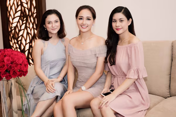Sau nghi án "sửa ảnh", Hoa hậu Mai Phương Thuý tiếp tục khoe vẻ gợi cảm ảnh 4 Sau nghi án "sửa ảnh", Hoa hậu Mai Phương Thuý tiếp tục khoe vẻ gợi cảm ảnh 4