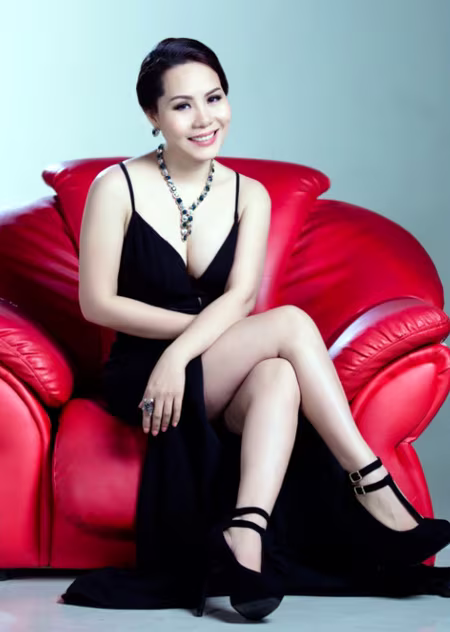 Giải mã sức hút quyến rũ của Nữ hoàng doanh nhân Kim Chi ảnh 6 Giải mã sức hút quyến rũ của Nữ hoàng doanh nhân Kim Chi ảnh 6