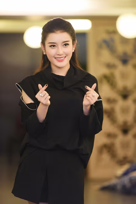 Á hậu Huyền My: "Muốn lấy chồng nhưng phải đợi duyên" ảnh 3 Á hậu Huyền My: "Muốn lấy chồng nhưng phải đợi duyên" ảnh 3