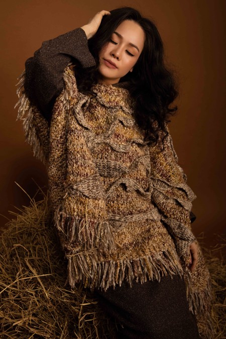 Nhật Kim Anh đẹp lạ chào năm mới ảnh 3