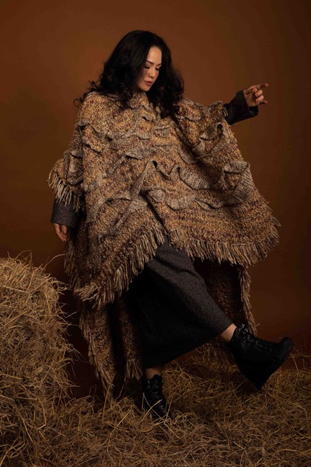 Nhật Kim Anh đẹp lạ chào năm mới ảnh 2