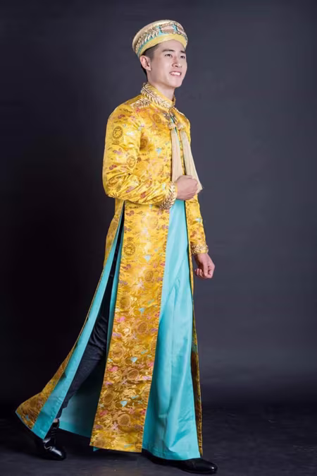 Nam vương Nguyễn Tiến Đạt được NTK Võ Việt Chung "chăm chút" ảnh 6 Nam vương Nguyễn Tiến Đạt được NTK Võ Việt Chung "chăm chút" ảnh 6