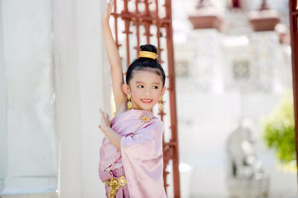 Mẹ con Hoa hậu Ngọc Diễm bị nhầm là người Thái Lan ảnh 8 Mẹ con Hoa hậu Ngọc Diễm bị nhầm là người Thái Lan ảnh 8