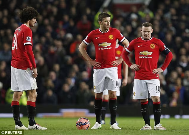Louis Van Gaal nên xin nghỉ việc, trước khi chính thức bị “trảm” ảnh 1 Louis Van Gaal nên xin nghỉ việc, trước khi chính thức bị “trảm” ảnh 1