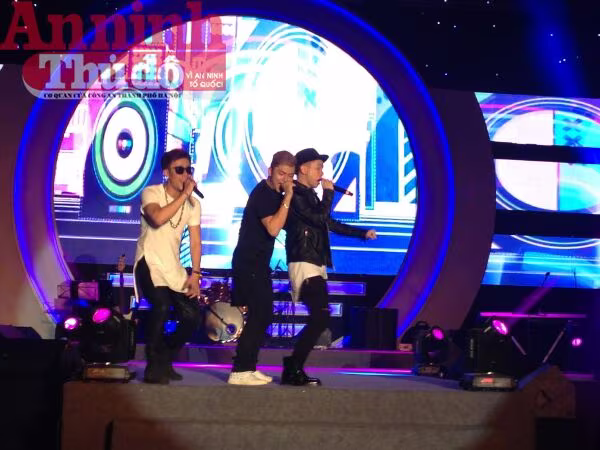 Hành trình bài ca sinh viên 2015: Phần thắng thuộc về những tiết mục xứng đáng! ảnh 6