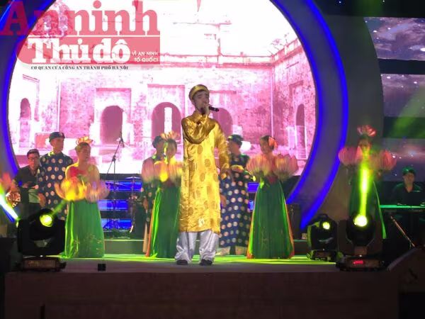 Hành trình bài ca sinh viên 2015: Phần thắng thuộc về những tiết mục xứng đáng! ảnh 2