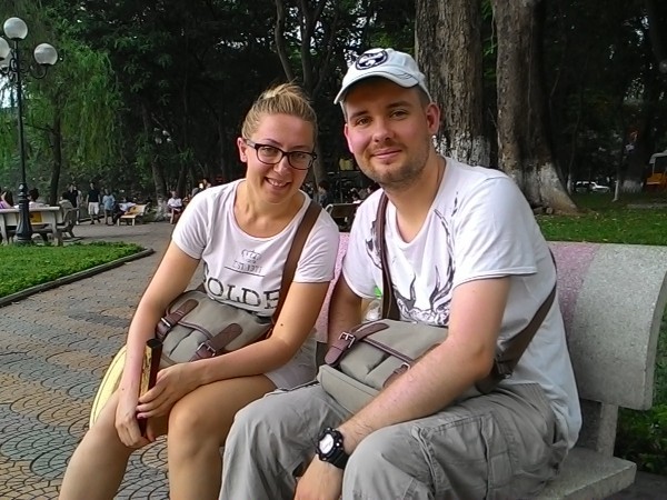 Người nước ngoài nói về vụ việc 2 du khách kêu cứu vì bị “mất mọi thứ“ ảnh 1 Người nước ngoài nói về vụ việc 2 du khách kêu cứu vì bị “mất mọi thứ“ ảnh 1