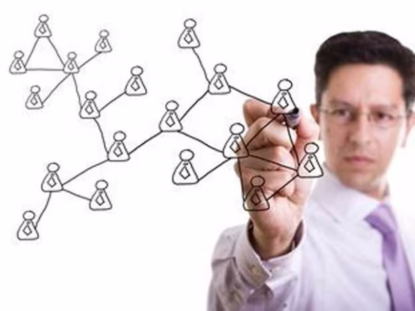 Những người thoát "bẫy lừa" bán hàng đa cấp ảnh 1