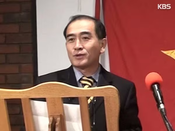 Nhiều quan chức ngoại giao Triều Tiên đang chờ ngày... đào tẩu? ảnh 1 Nhiều quan chức ngoại giao Triều Tiên đang chờ ngày... đào tẩu? ảnh 1