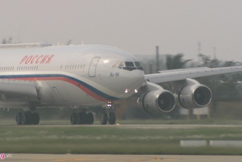 Tổng thống Nga Putin đã đến Việt Nam, dự APEC ảnh 1 Tổng thống Nga Putin đã đến Việt Nam, dự APEC ảnh 1