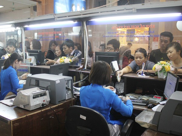 “Cò” vé hoành hành, nhà tàu khóa 54.000 chỗ ảnh 1 “Cò” vé hoành hành, nhà tàu khóa 54.000 chỗ ảnh 1