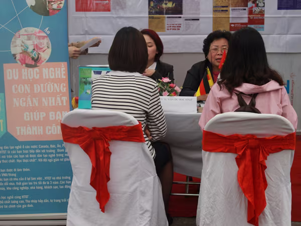 Gần 3.500 chỉ tiêu tuyển dụng việc làm cho thanh niên ảnh 3 Gần 3.500 chỉ tiêu tuyển dụng việc làm cho thanh niên ảnh 3