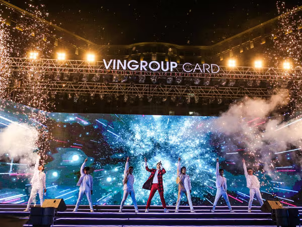 Vingroup Card trao thưởng hơn 7 tỷ đồng ảnh 3 Vingroup Card trao thưởng hơn 7 tỷ đồng ảnh 3