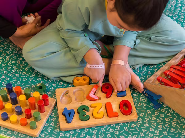 Liệu pháp ghép tế bào gốc tại Vinmec: Cơ hội "hồi sinh" cho trẻ bại não ảnh 3