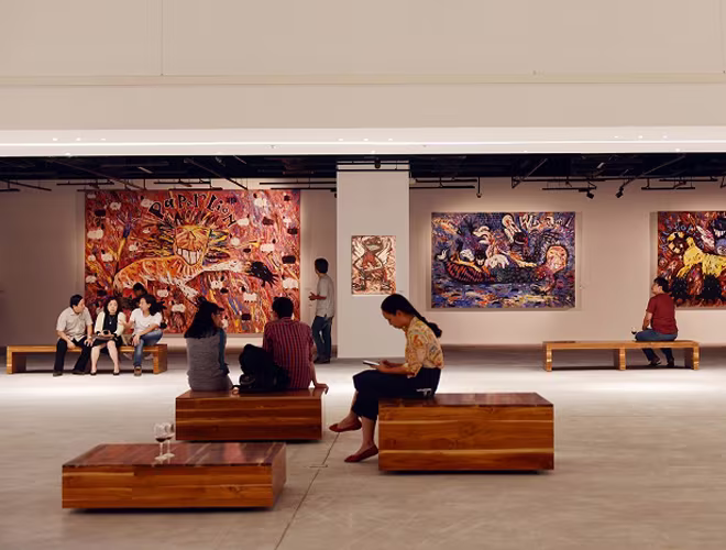 Từ lâu VCCA đã trở thành điểm đến yêu thích của những người yêu nghệ thuật tại Hà Nội cũng như cả nước.