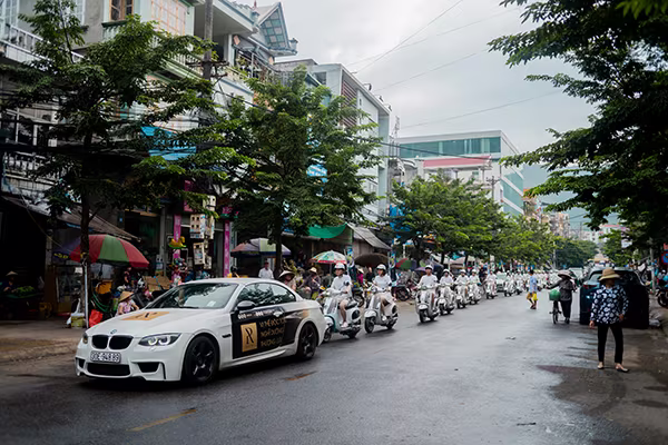 Sôi động loạt roadshow quảng bá biệt thự Royal Park - Hạ Long ảnh 4 Sôi động loạt roadshow quảng bá biệt thự Royal Park - Hạ Long ảnh 4