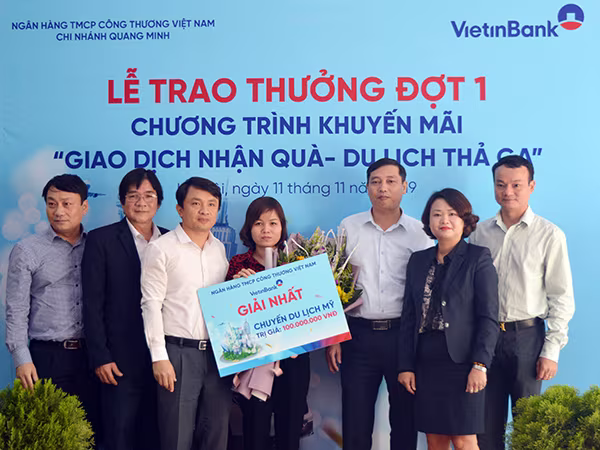 VietinBank tìm ra chủ nhân chuyến du lịch Mỹ trị giá 100.000.000 VND ảnh 2