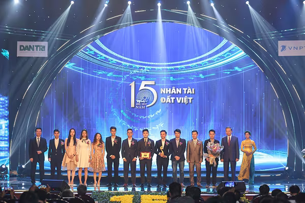 "Ai sẽ giải bài toán của Việt Nam nếu không phải chính người Việt?" ảnh 1