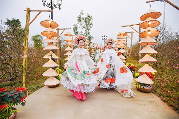 Những dấu ấn khó quên tại lễ hội hoa đào lớn nhất Việt Nam ảnh 7 Những dấu ấn khó quên tại lễ hội hoa đào lớn nhất Việt Nam ảnh 7