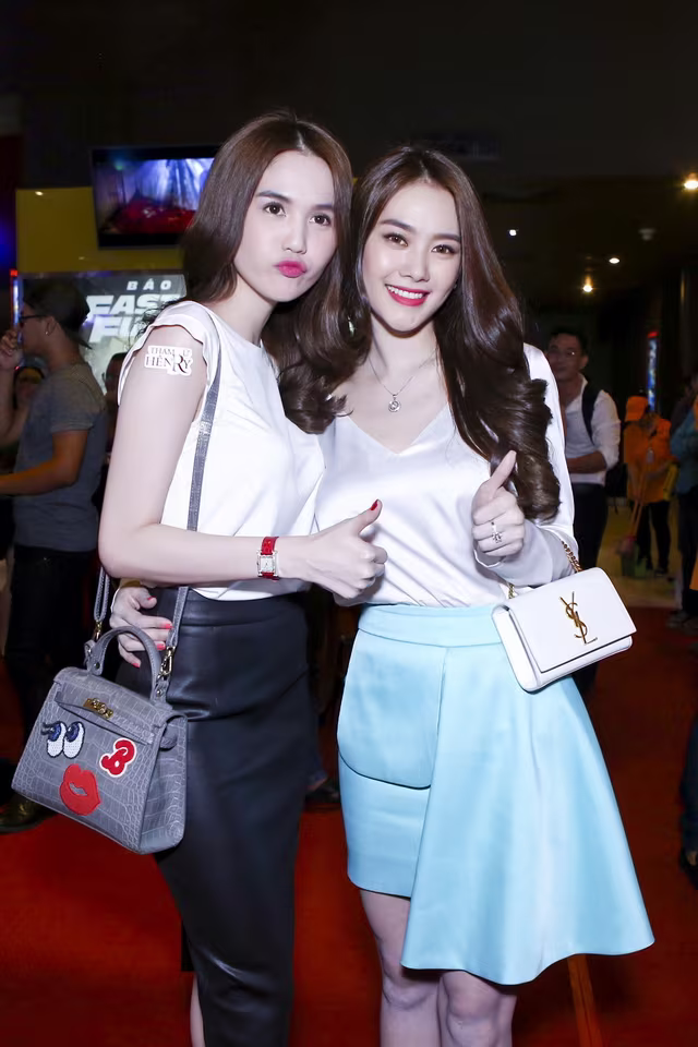 Ngọc Trinh làm “náo động” buổi ra mắt phim của Tấn Beo ảnh 4 Ngọc Trinh làm “náo động” buổi ra mắt phim của Tấn Beo ảnh 4