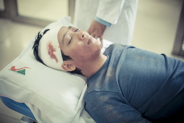 Nghệ sĩ hài Trường Giang “cặp kè” cùng Nhã Phương ảnh 4 Nghệ sĩ hài Trường Giang “cặp kè” cùng Nhã Phương ảnh 4
