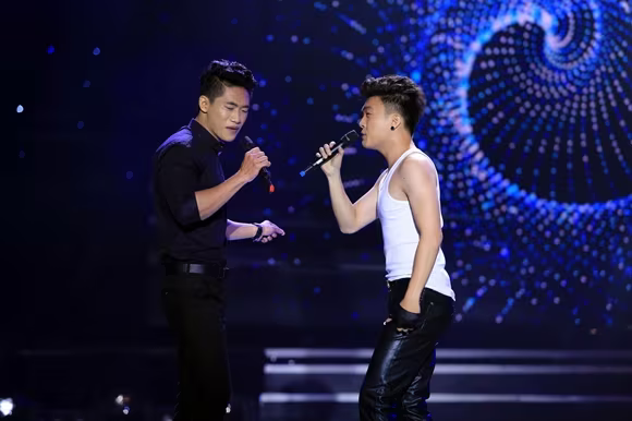 Đan Trường "phá" hình ảnh nghiêm túc, hôn lên má Phương Thanh ảnh 7 Đan Trường "phá" hình ảnh nghiêm túc, hôn lên má Phương Thanh ảnh 7