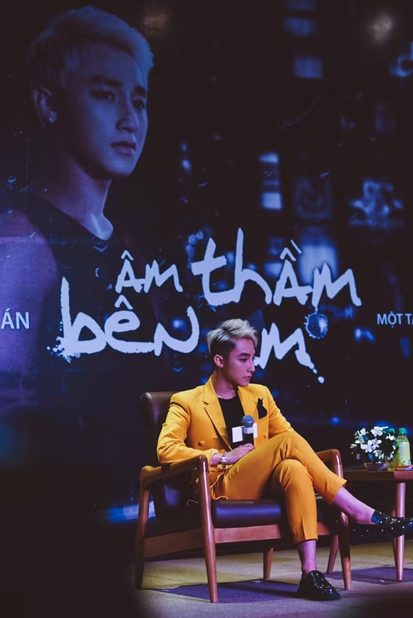 Sơn Tùng M-TP ra mắt MV bằng "live streaming" trên youtube ảnh 1 Sơn Tùng M-TP ra mắt MV bằng "live streaming" trên youtube ảnh 1