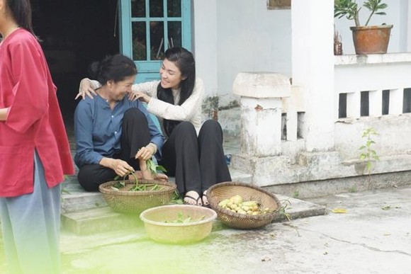 Uyên Trang ra mắt album nhạc trữ tình "Duyên phận" ảnh 2 Uyên Trang ra mắt album nhạc trữ tình "Duyên phận" ảnh 2