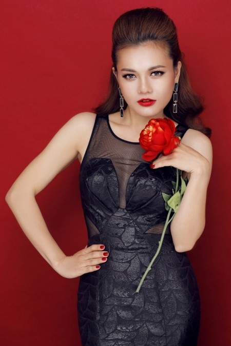 Sau sự cố thu hồi album, Vi Thảo tái xuất với "Chuyến tàu hoàng hôn" ảnh 2 Sau sự cố thu hồi album, Vi Thảo tái xuất với "Chuyến tàu hoàng hôn" ảnh 2