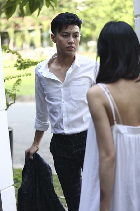 Noo Phước Thịnh "bất chấp" tuổi tác yêu Thủy Tiên ảnh 1 Noo Phước Thịnh "bất chấp" tuổi tác yêu Thủy Tiên ảnh 1