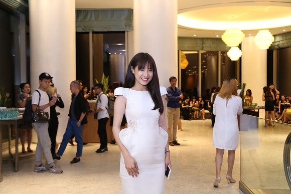 Lan Ngọc kiêu kỳ hội ngộ cùng "bạn gái Trường Giang" Nhã Phương ảnh 5 Lan Ngọc kiêu kỳ hội ngộ cùng "bạn gái Trường Giang" Nhã Phương ảnh 5