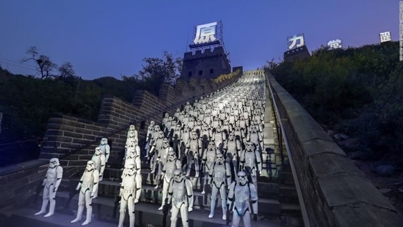 "Star Wars 7" khuấy động Vạn Lý Trường Thành ảnh 2 "Star Wars 7" khuấy động Vạn Lý Trường Thành ảnh 2