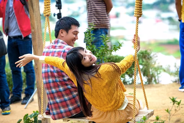 Đinh Hương làm "kẻ thứ ba" chen ngang mối tình của Nhã Phương ảnh 1 Đinh Hương làm "kẻ thứ ba" chen ngang mối tình của Nhã Phương ảnh 1