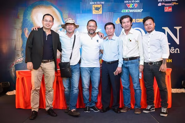 Đêm nhạc tưởng nhớ NSND Y Moan - Huyền thoại cao nguyên ảnh 1 Đêm nhạc tưởng nhớ NSND Y Moan - Huyền thoại cao nguyên ảnh 1