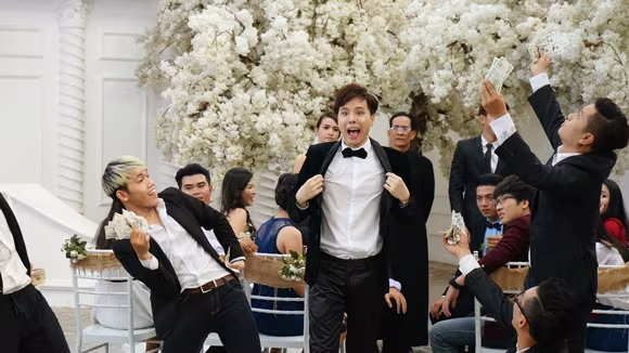 Trịnh Thăng Bình hài hước, đáng yêu trong MV mới ảnh 8 Trịnh Thăng Bình hài hước, đáng yêu trong MV mới ảnh 8